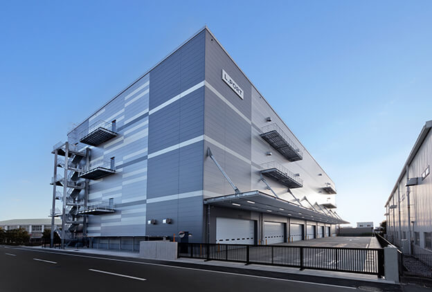 Logistics facility brand "L.PORT"